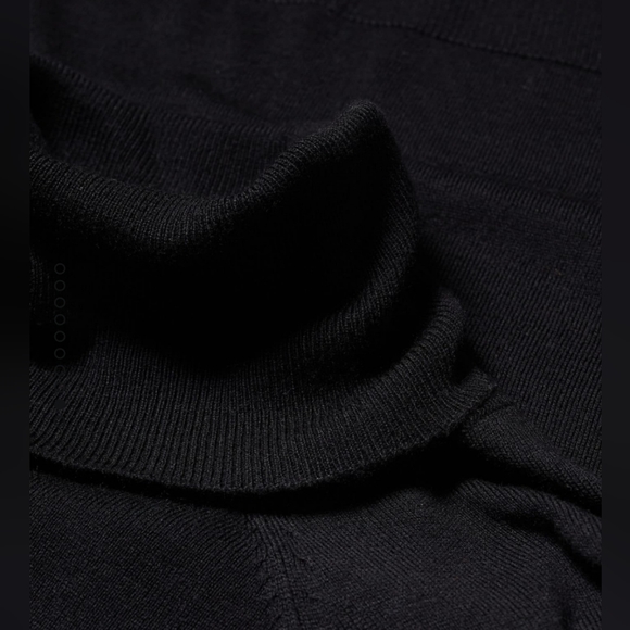 🔥Last 2🔥 MANGO Fine knit turtleneck - Picture 3 of 3